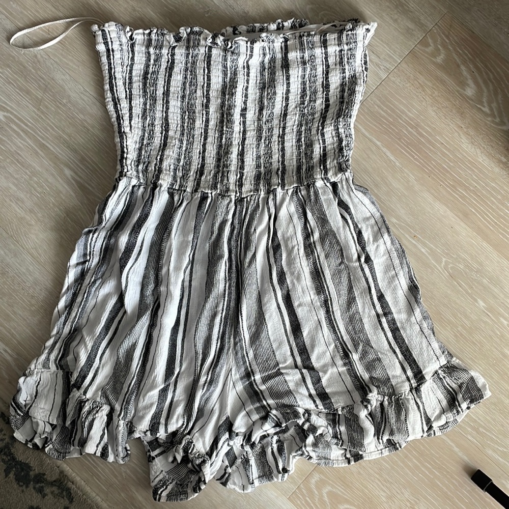 Small women’s Angie romper